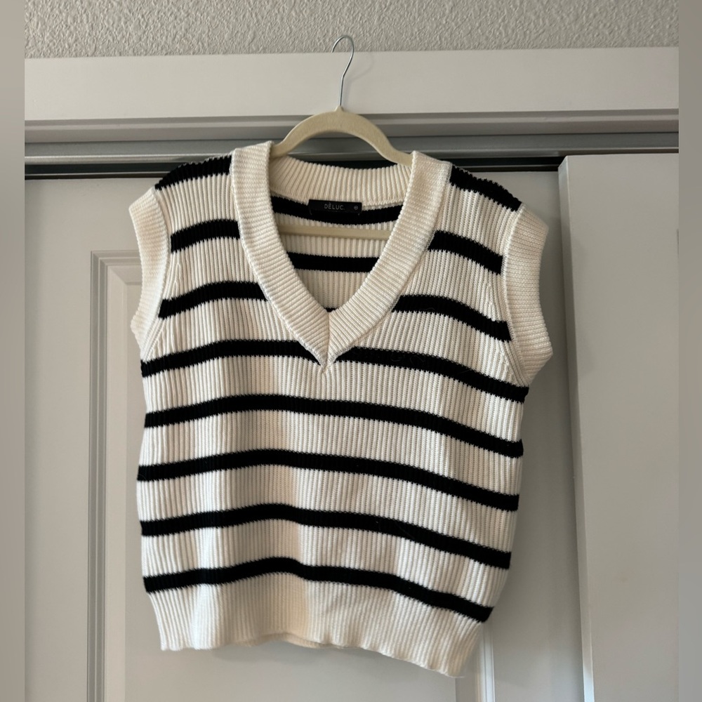 Dèluc Striped Sweater Vest